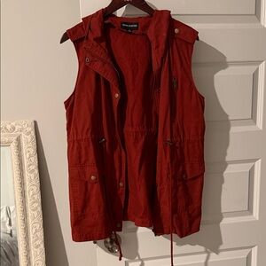 Zenana Outfitters Rust Color Hooded Utility Vest Drawstring Pockets Zip Women’s